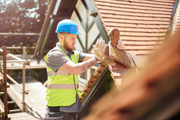Best Commercial Roofing Services  in Greenhills, OH